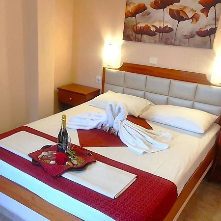 Apartmenthotel Sithon 萨尔蒂 外观 照片