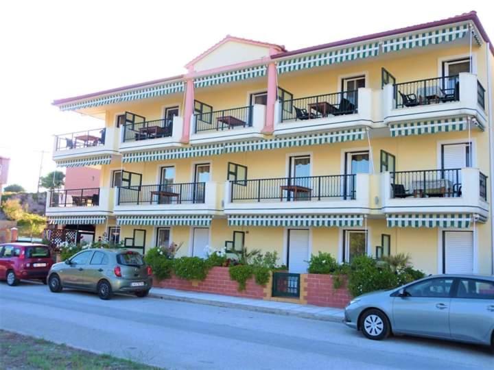 Apartmenthotel Sithon 萨尔蒂 外观 照片